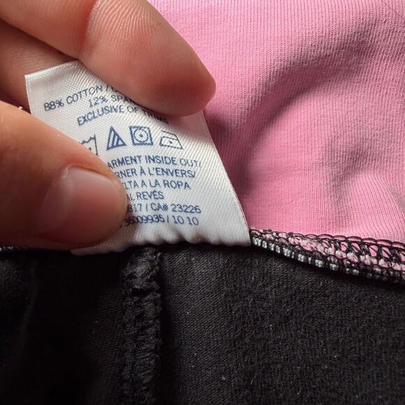 2010 VS Pink foldover capri - Picture 4 of 6